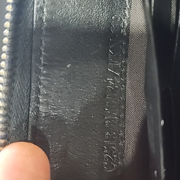 Fendi zippy wallet - Picture 9 of 10